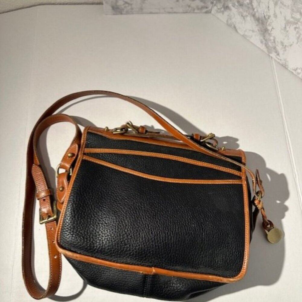 Vintage Dooney & Bourke All Weather Pebbled Leather Shoulder Saddle Bag Purse US - Picture 6 of 16